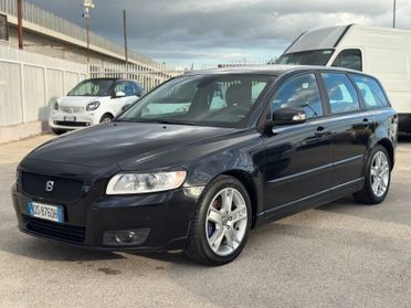 Volvo V50 2008 2.0 Diesel 136CV Kinetic summum