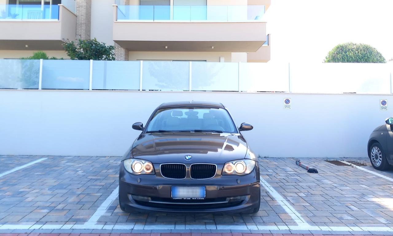 Bmw 120d cat 5 porte Futura Automatico