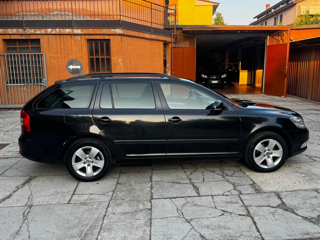 Skoda Octavia 1.6 TDI CR F.AP. Wagon Elegance