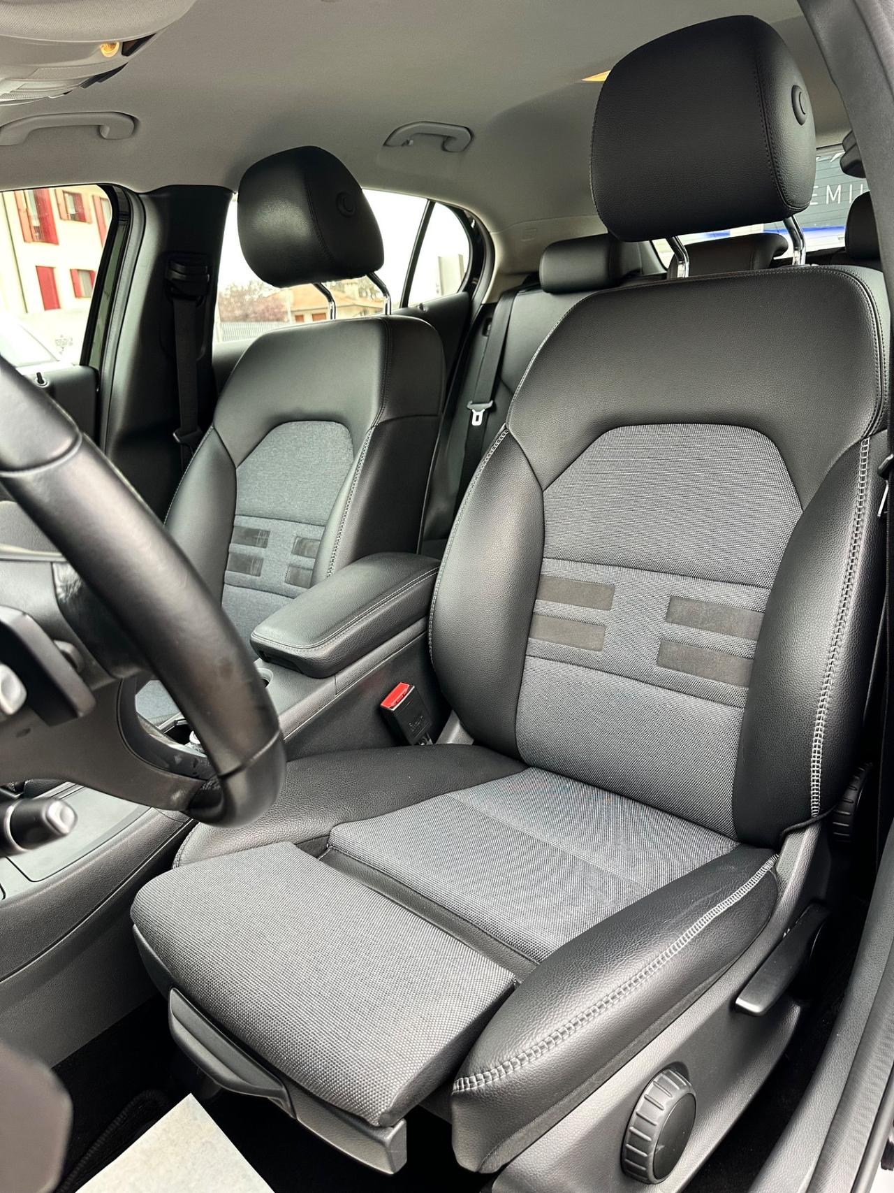 Mercedes-benz GLA 180 d Automatic Sport