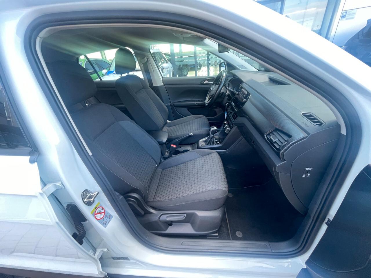 Volkswagen T-Cross 1.0 TSI 110 CV DSG Sport