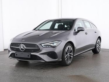 MERCEDES-BENZ CLA 180 Automatic Shooting Brake Progressive Advanced
