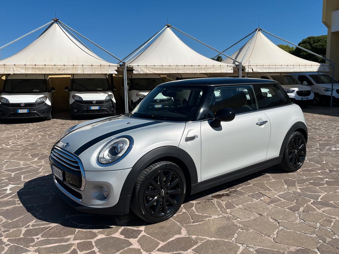 MINI Cooper D 1.5 116CV 3p Automatica Hype SPORT