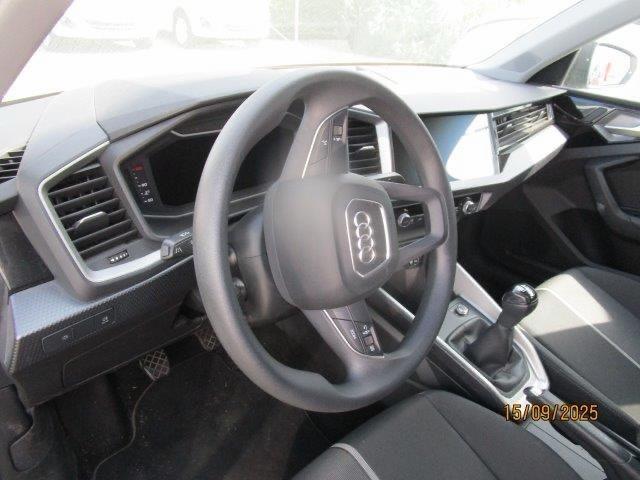 AUDI A1 SPB 25 TFSI Identity Black