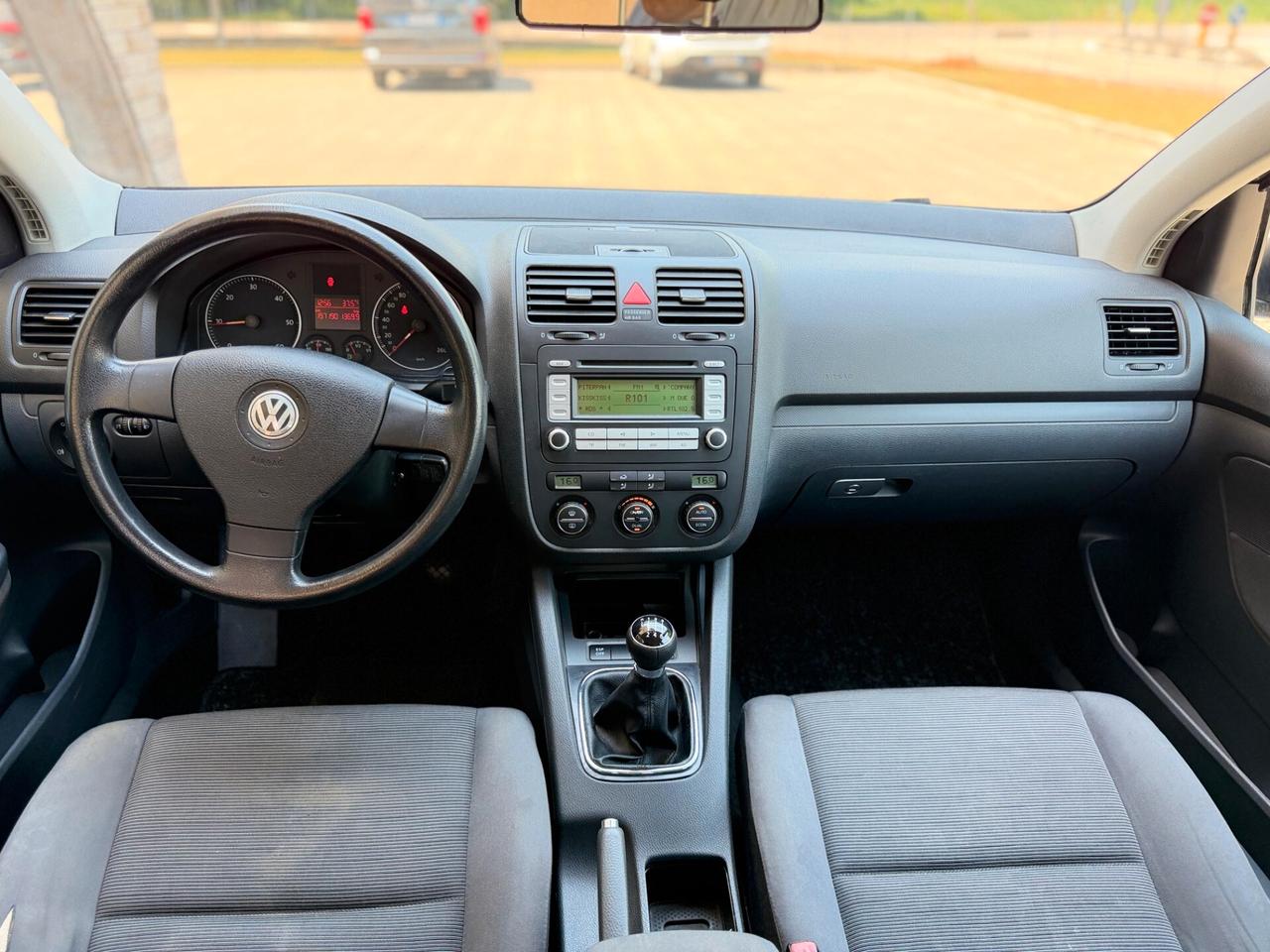 Volkswagen Golf 1.9 TDI DPF 5p. Diesel