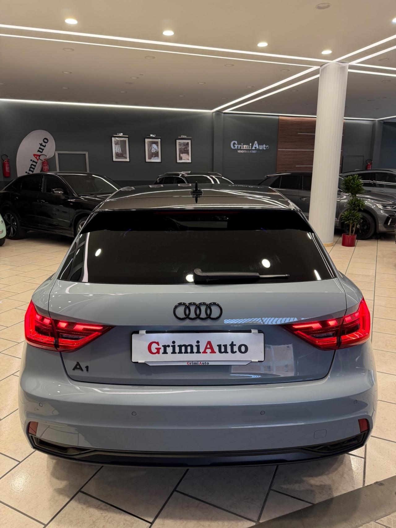 Audi A1 SPB 30 TFSI S tronic Identity Black
