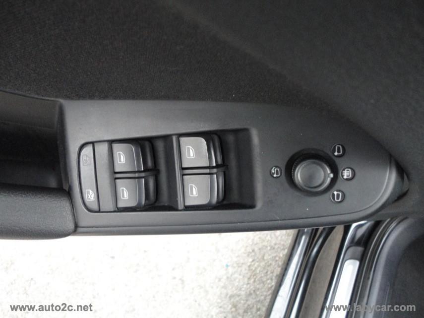 AUDI A4 Avant 2.0 TDI 143 CV Advanced