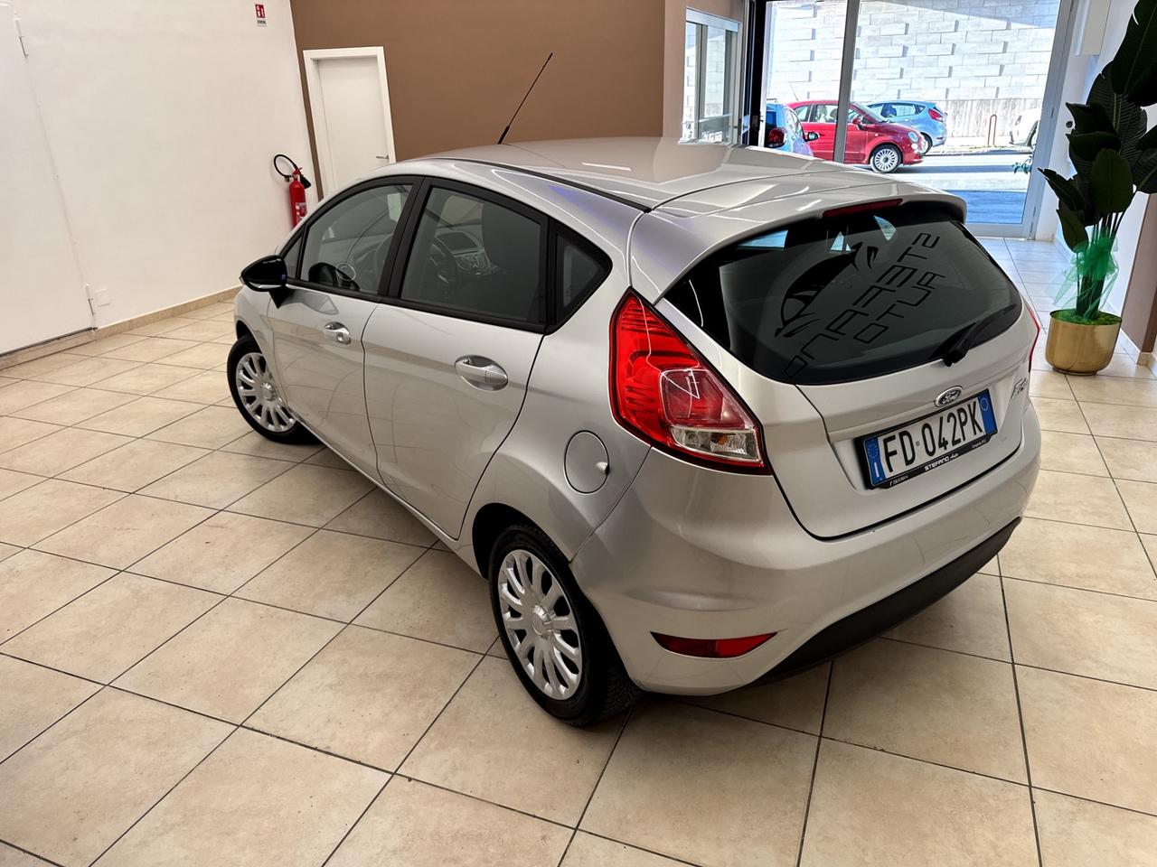 Ford Fiesta 1.5 TDCi 75CV 5 porte Titanium