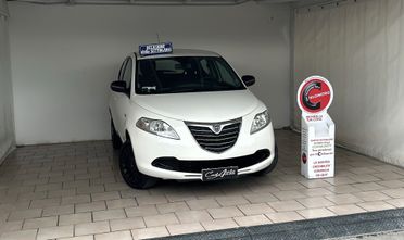 Lancia Ypsilon 0.9 TwinAir Metano Ecochic Gold 2013