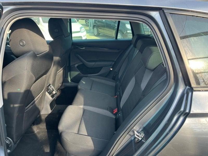 Skoda Octavia Octavia 2.0 TDI EVO SCR 150 CV DSG Wagon Executive