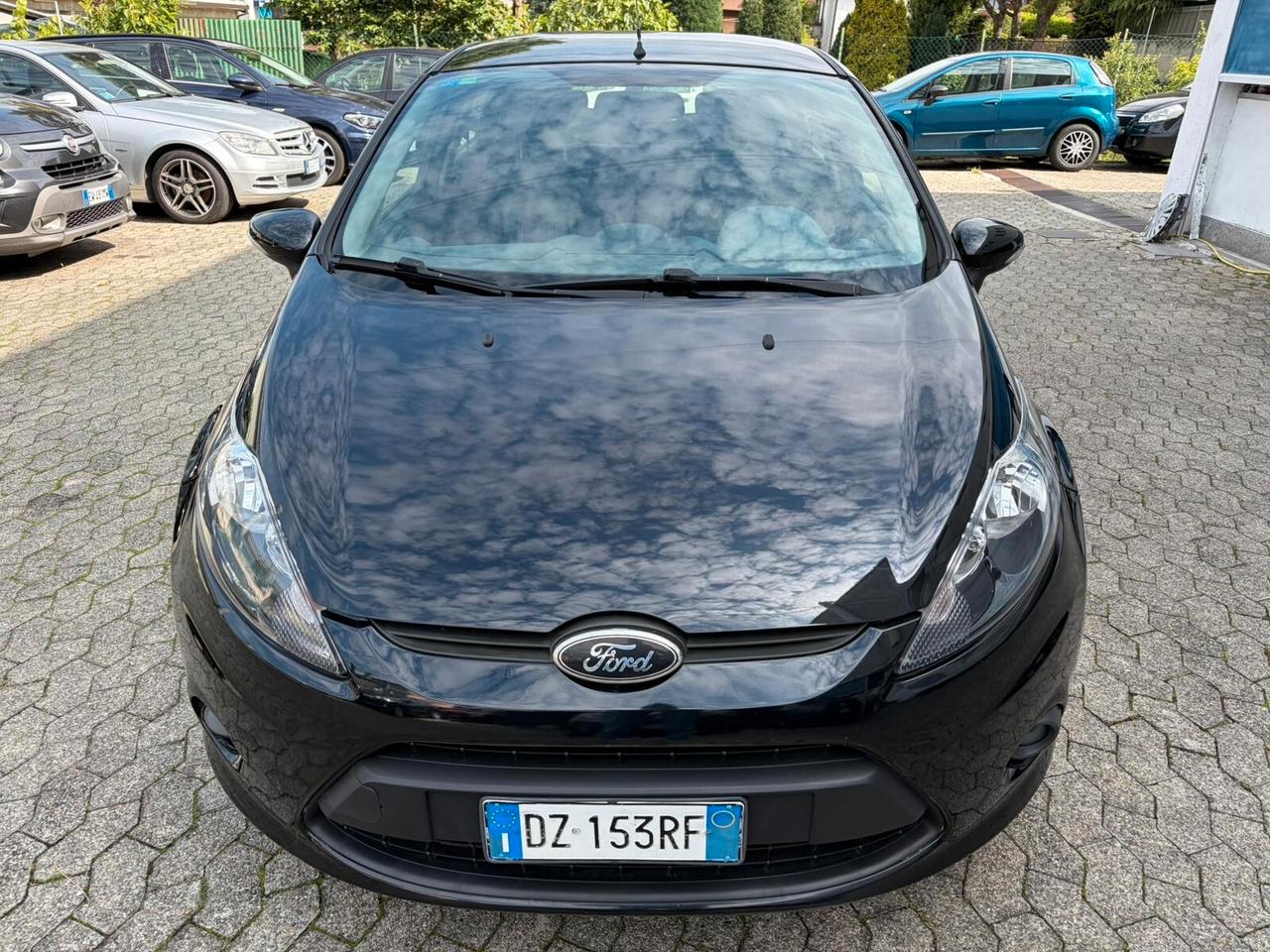 Ford Fiesta 1.2 82 CV 5 porte Titanium*NEOPATENTATI*CLIMA