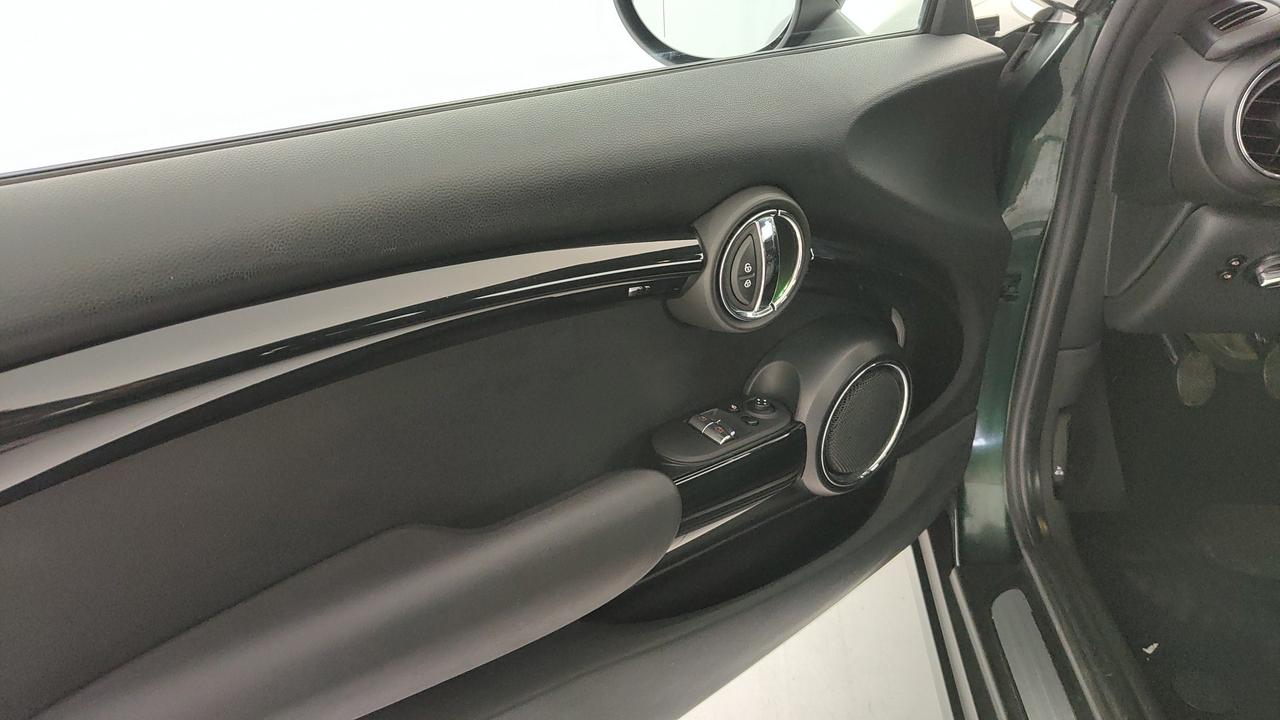 MINI Mini IV F56 2018 3p - Mini 3p 1.5 One D Boost