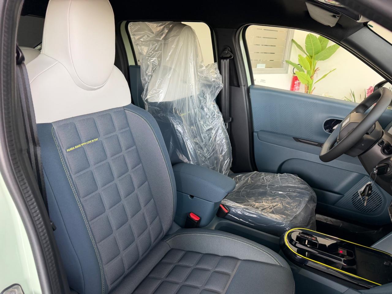 Fiat Grande Panda 1.2 Hybrid 110 CV S&S La Prima