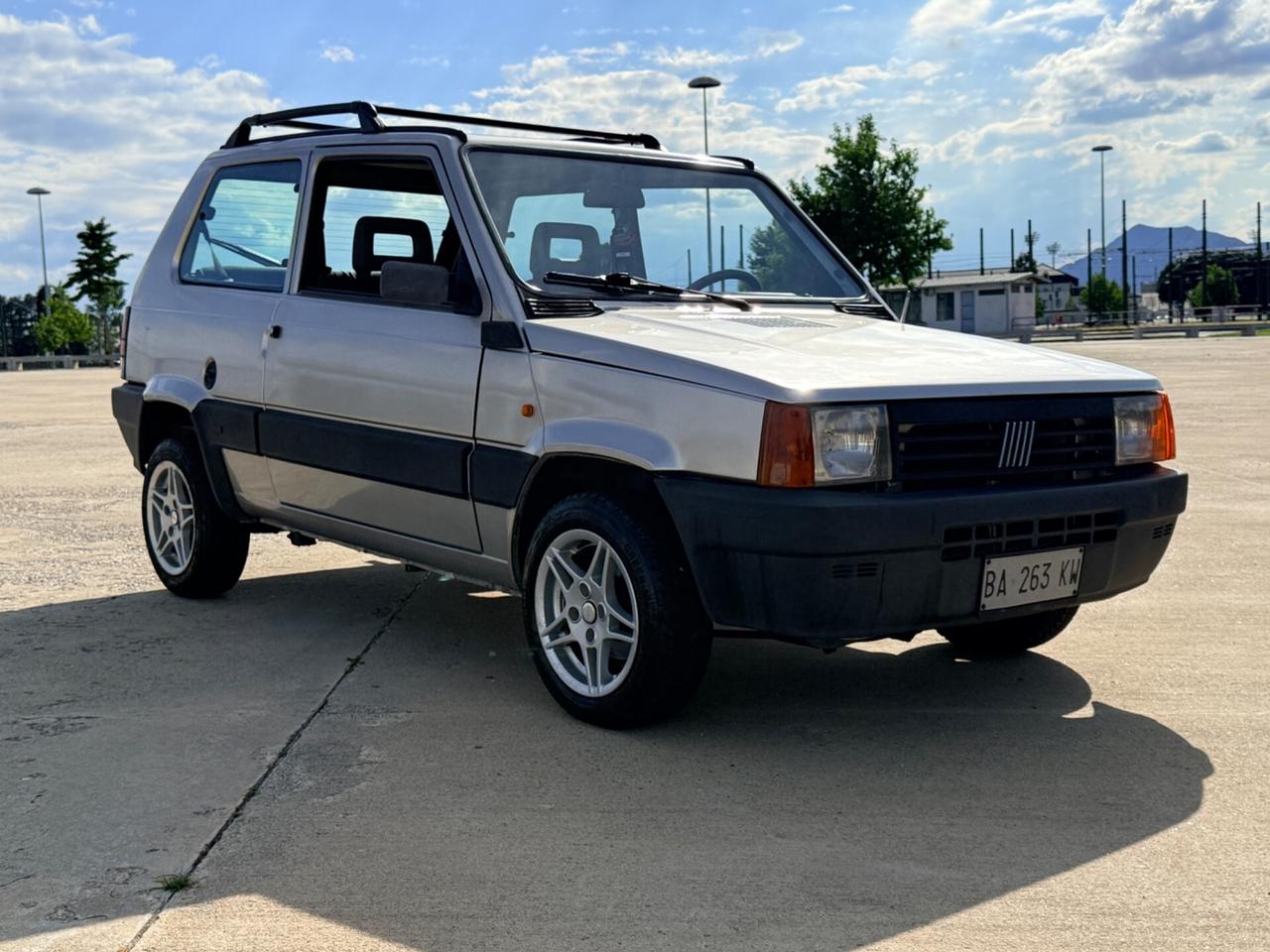 Fiat Panda 900 i.e. cat Jolly