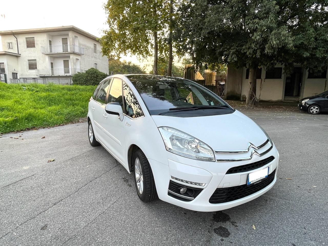 Citroen C4 Picasso 1.6 HDi 110 FAP Exclusive per Neopatentati