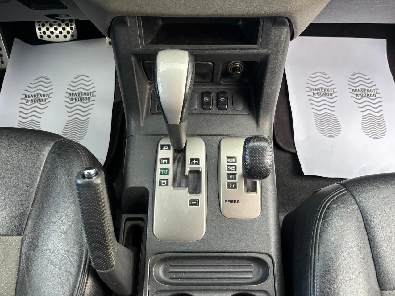 Mitsubishi Pajero 3.2 160cv con 230000 km
