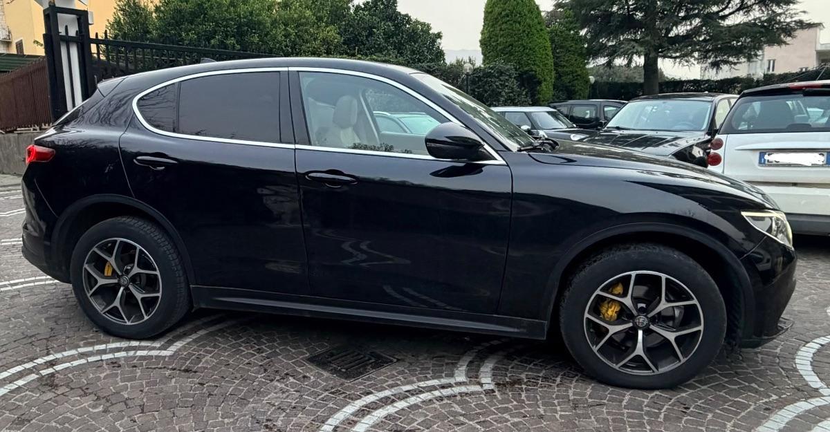 ALFA ROMEO Stelvio 2.2 T.diesel 210CV AT8 Q4 B-Tech