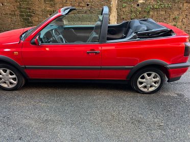 Volkswagen Golf Cabriolet solo 34000 km