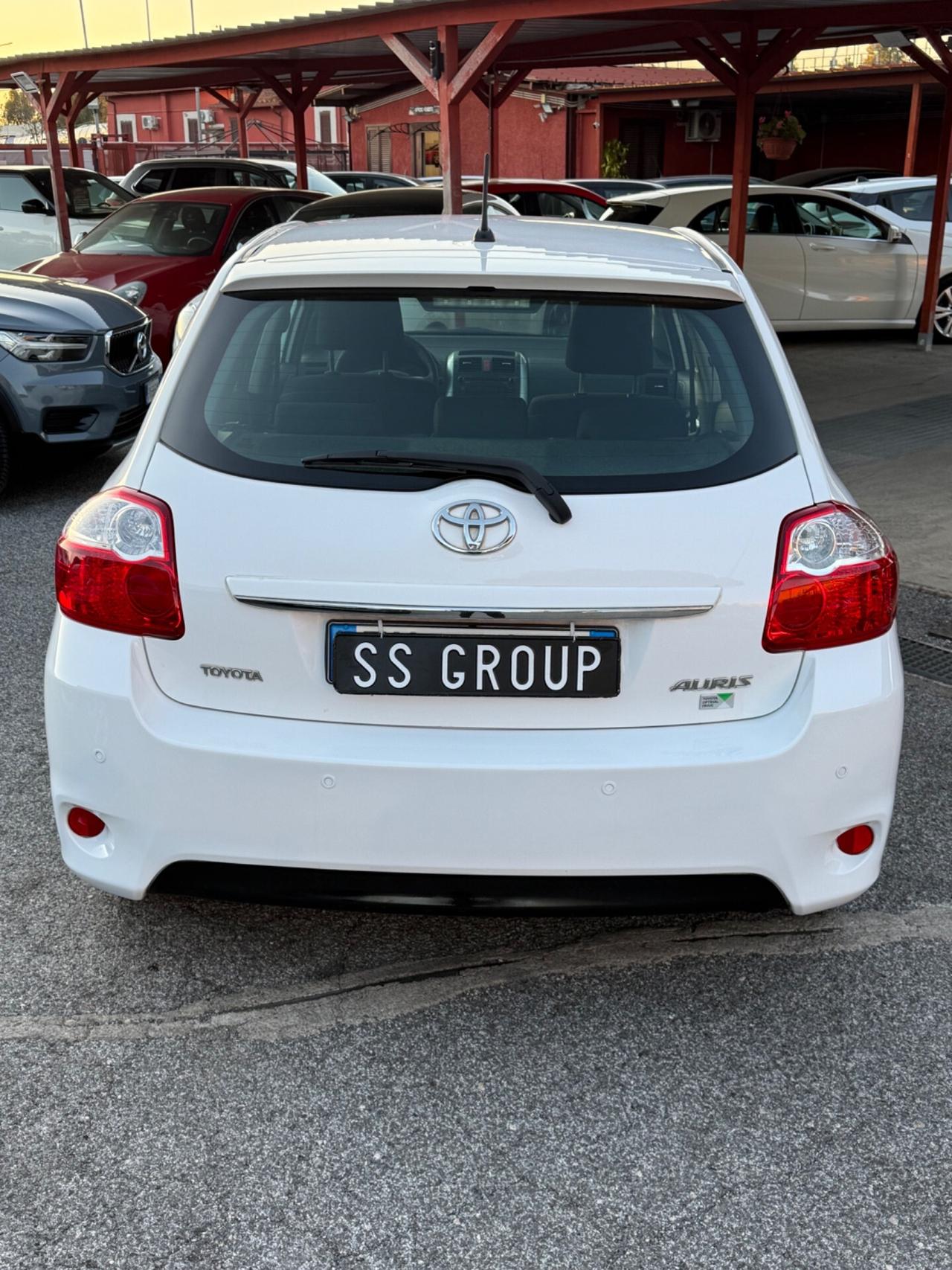 Toyota Auris 1.4 D-4D -( 98 mila km ) Active
