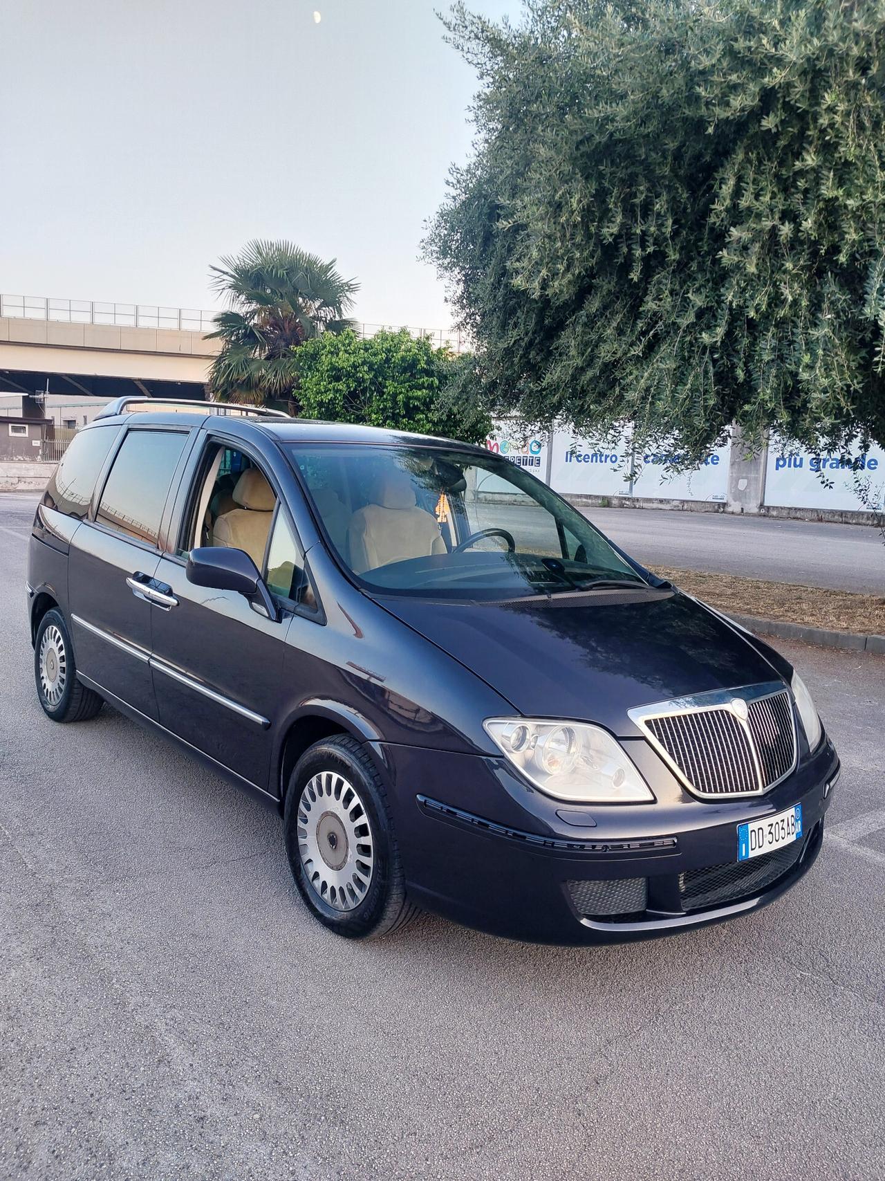 LANCIA PHEDRA 2.0 MJT 120CV SOLO 150.000 KM.8/2006
