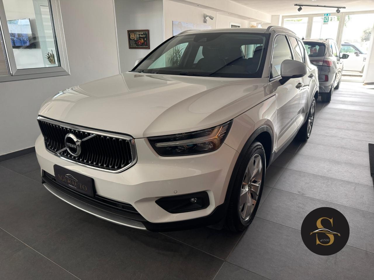 VOLVO XC40 D3 2.0 AWD GEARTRONIC MOMENTUM PRO 2020