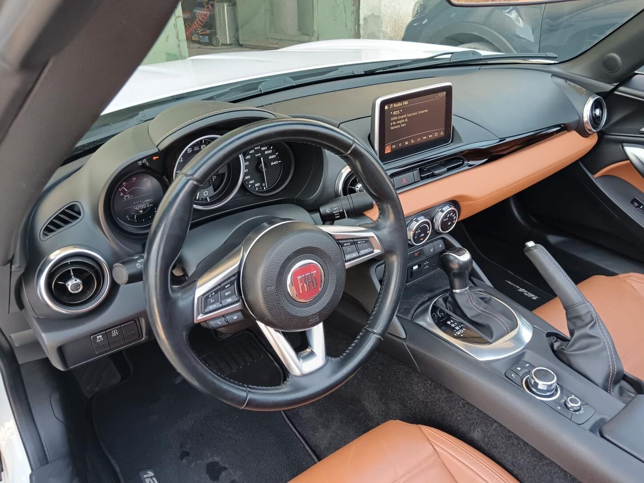 Fiat 124 Spider 1.4 MultiAir AT6 Lusso