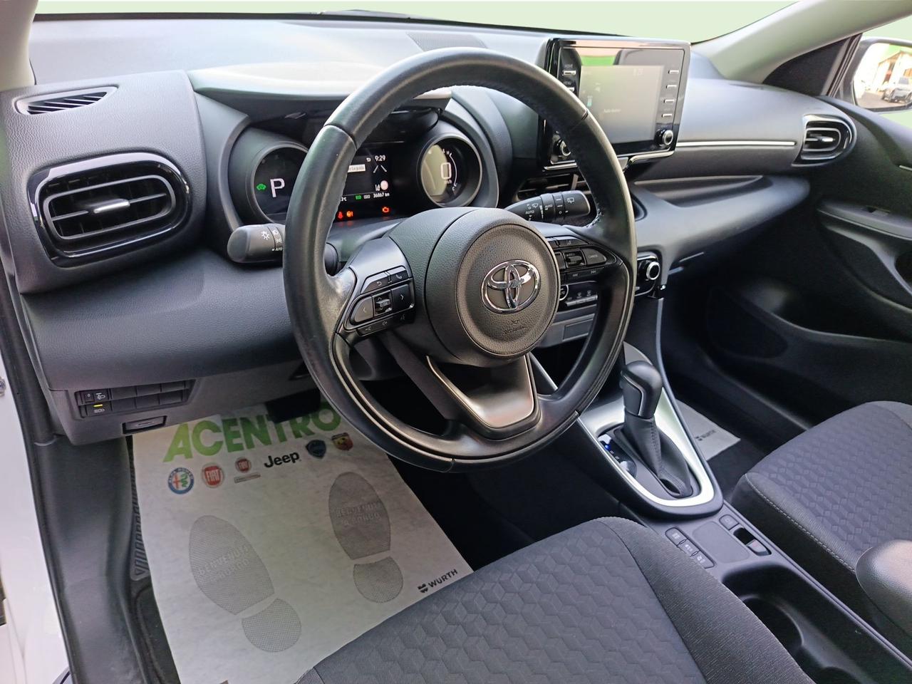 TOYOTA YARIS - 1.5 HYBRID