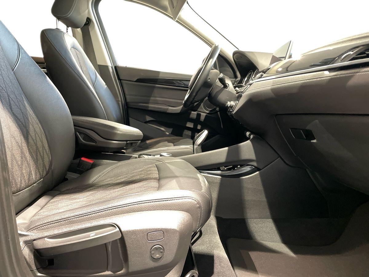 BMW X1 F48 2019 - X1 sdrive18d xLine Plus auto