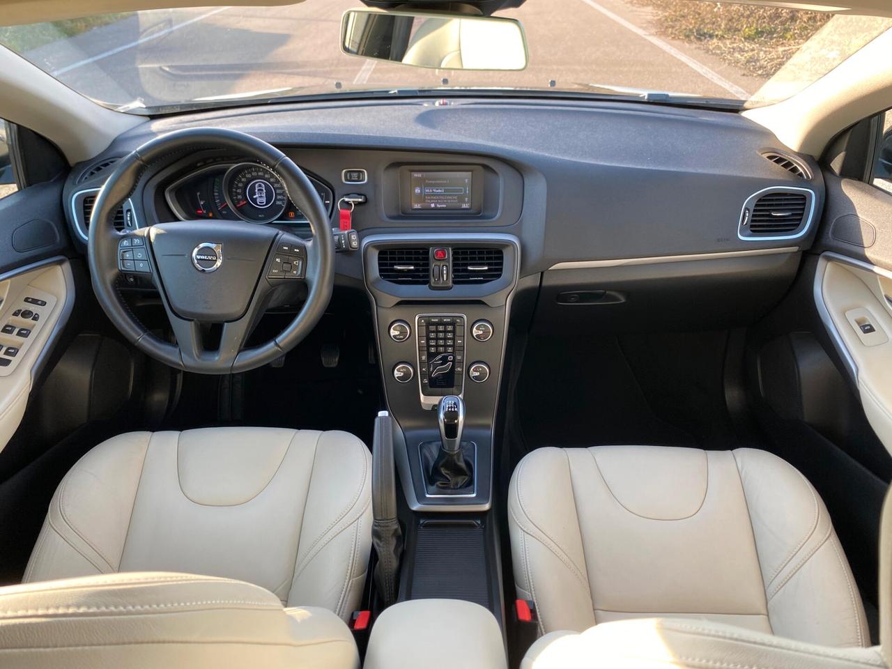 Volvo V40 D2 Plus