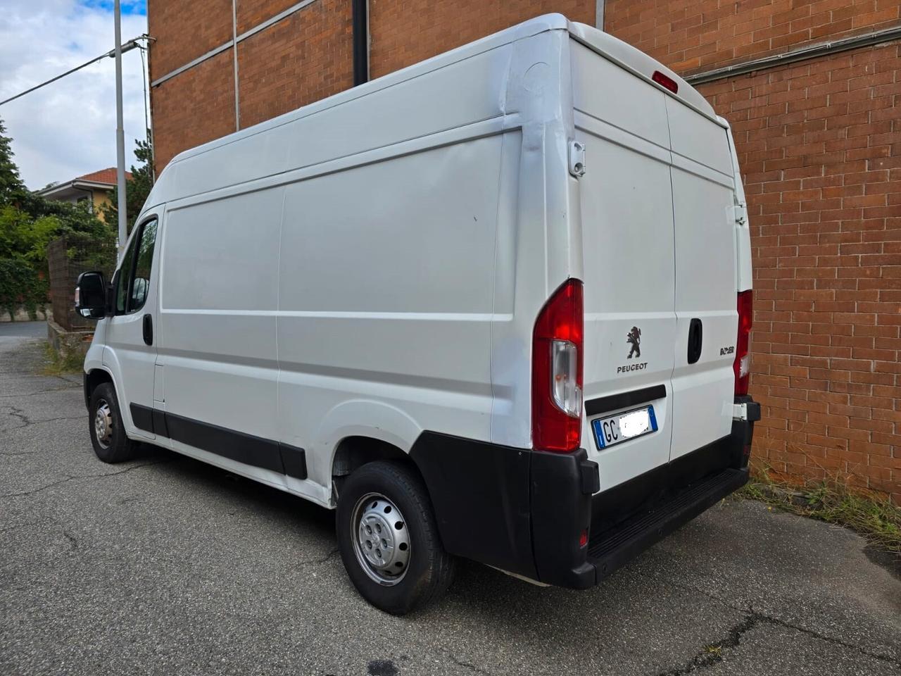 Peugeot Boxer 2.2 HDI 140CV L2-H2