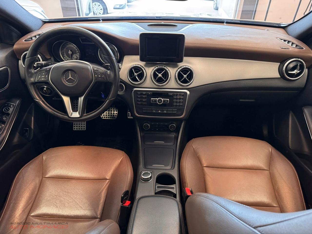 Mercedes-benz GLA 200 d Premium 2015 135cv