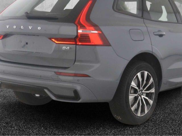 VOLVO XC60 B4 (d) AWD automatico Plus Dark