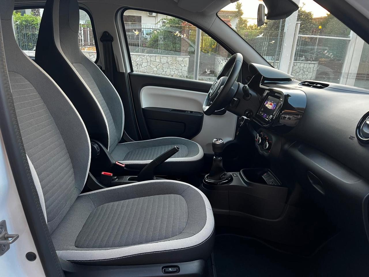 Renault Twingo SCe 65 CV Intens- 2021- LED