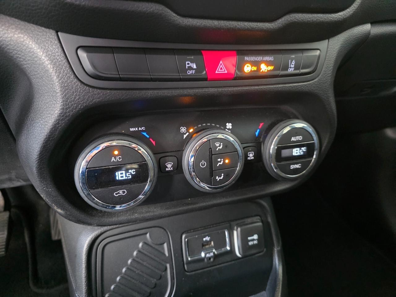 Jeep Renegade 1.6Mjt 120cv 2015 99000km finanz