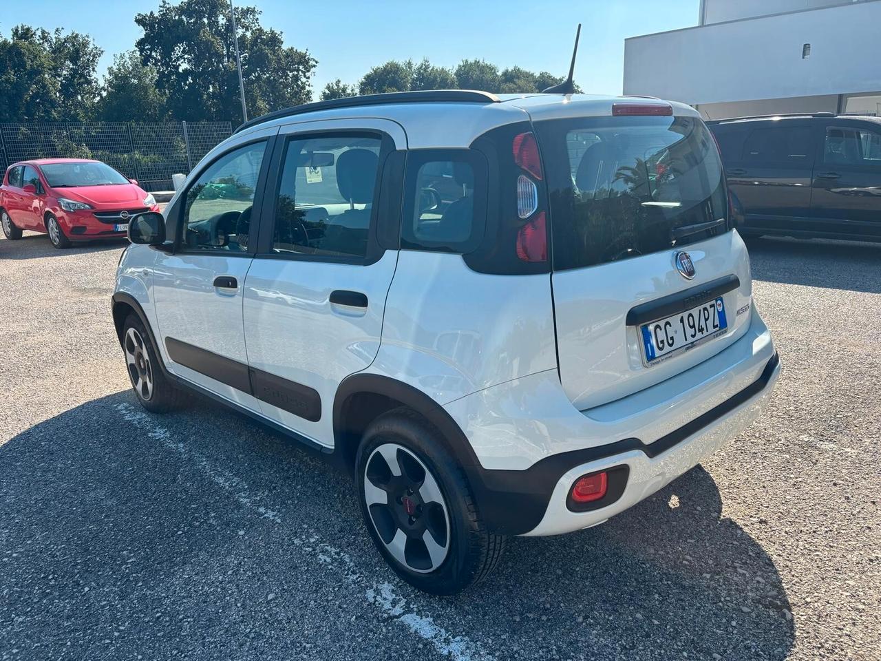 Fiat Panda 1.0 Hybrid City Cross - 2021