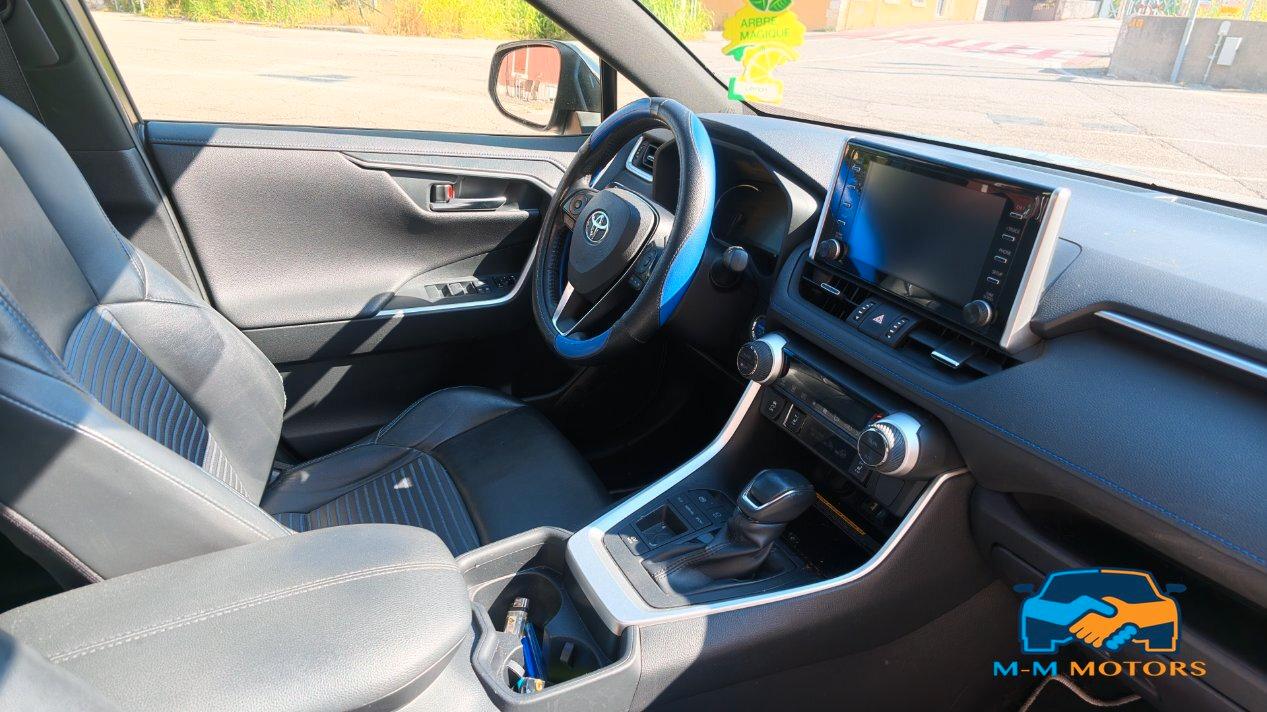 Toyota RAV4 2.5 vvt-ie h Lounge 2wd 218cv e-cvt