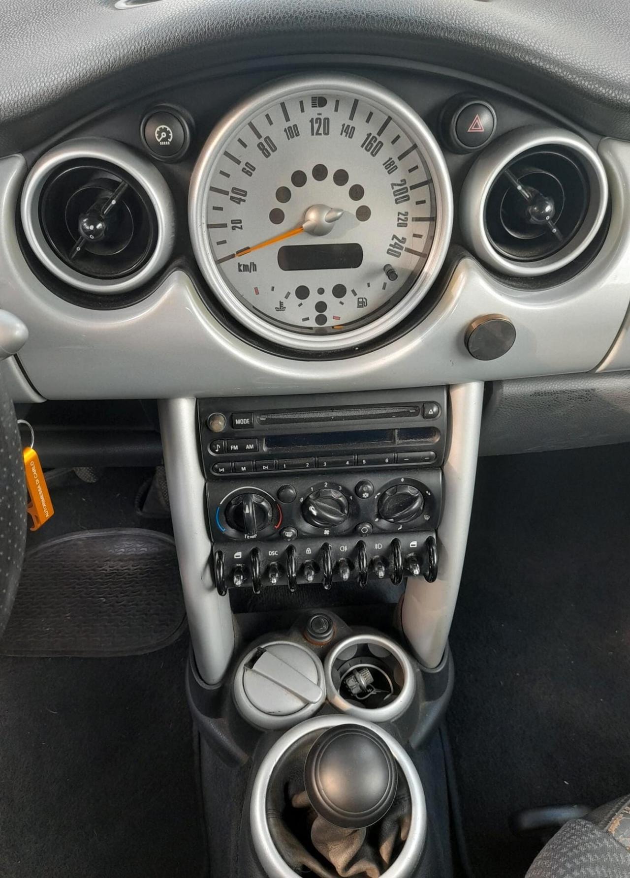 Mini Cooper 1.6 IMPIANTO GPL ISCRITTA EPOCA ASI CRS a Libretto NEOPATENTATI Bollo Ridotto Assicurazione Epoca