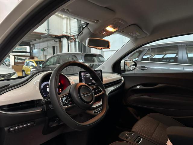 FIAT 500e Berlina 42 kWh Icon +