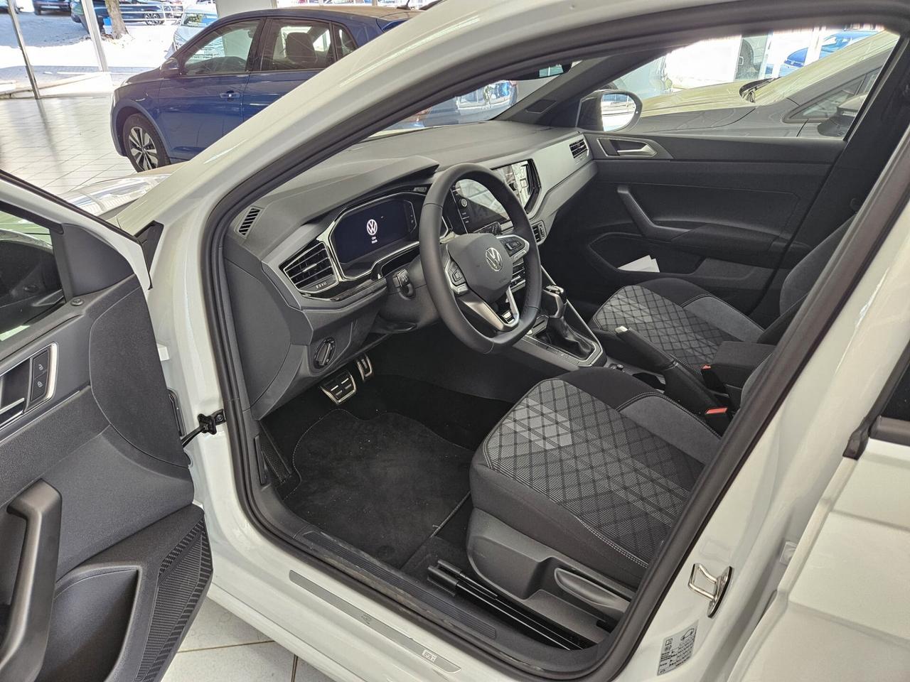 Volkswagen Taigo 1.0 TSI 115 CV DSG R-Line