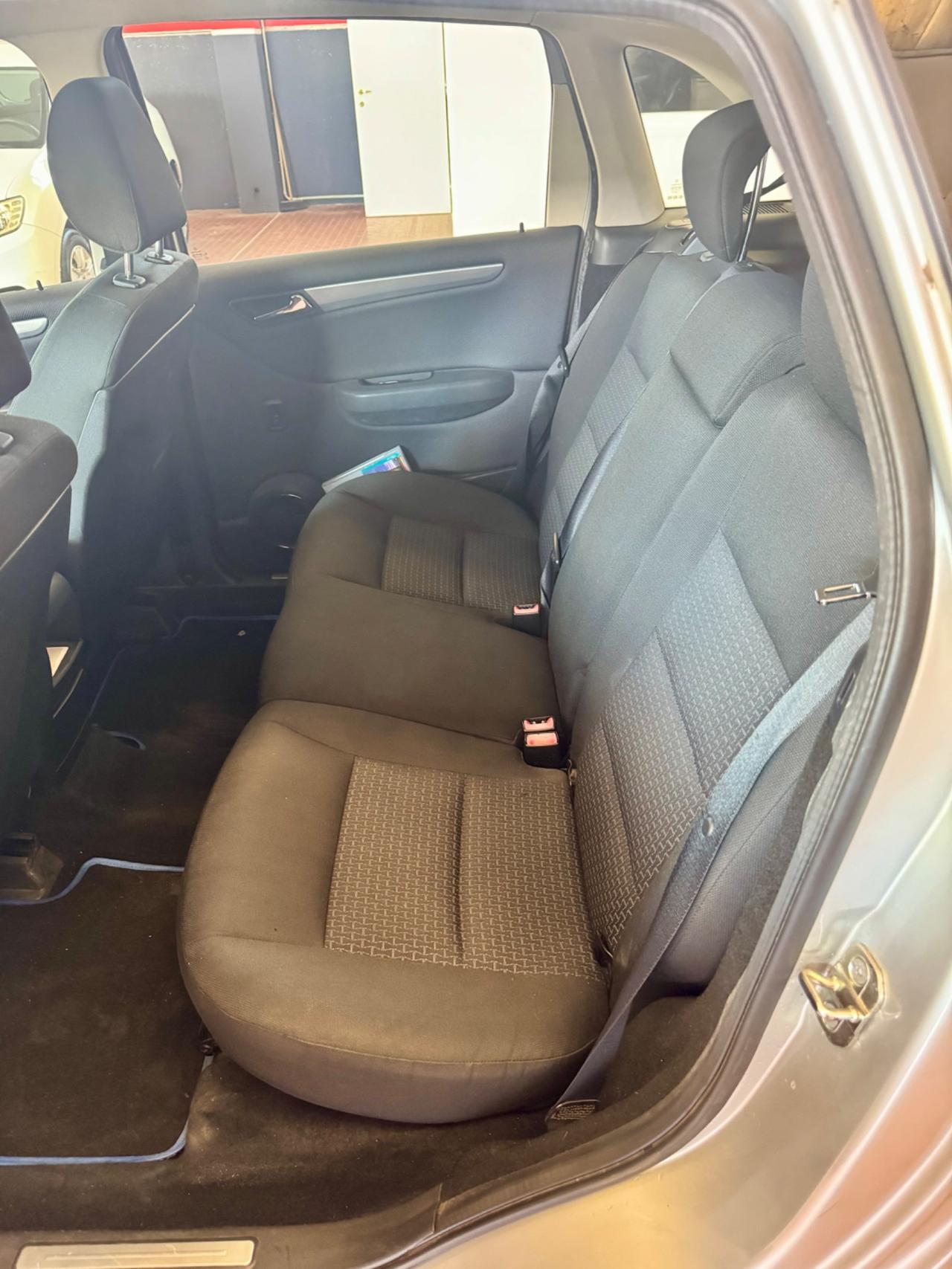 Mercedes-benz A 170 180 BlueEFFICIENCY Style