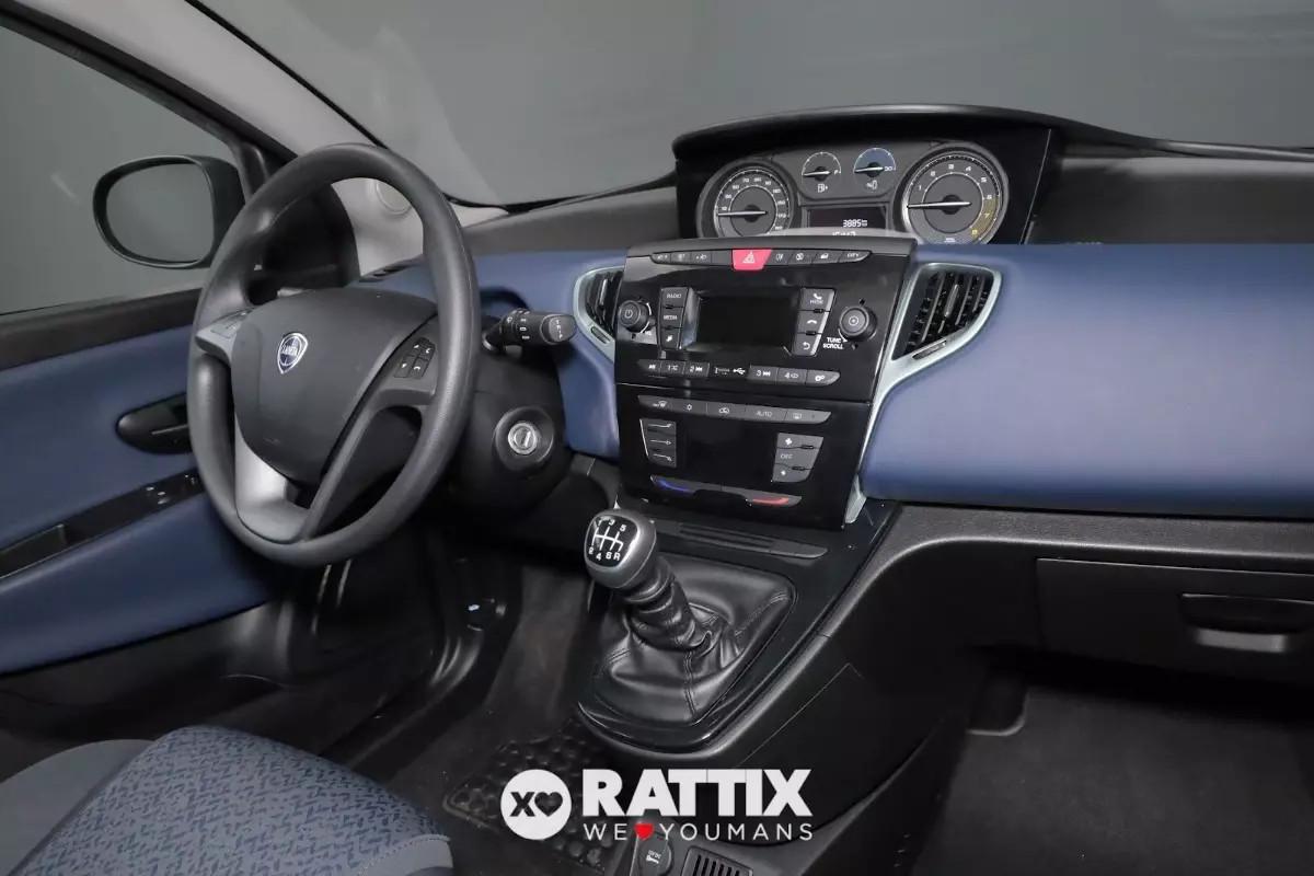 Lancia Ypsilon 1.0 Firefly Hybrid 70CV Oro