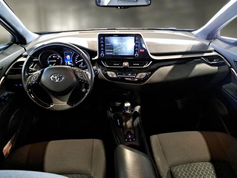 TOYOTA C-HR 1.8H 98CV E-CVT Business
