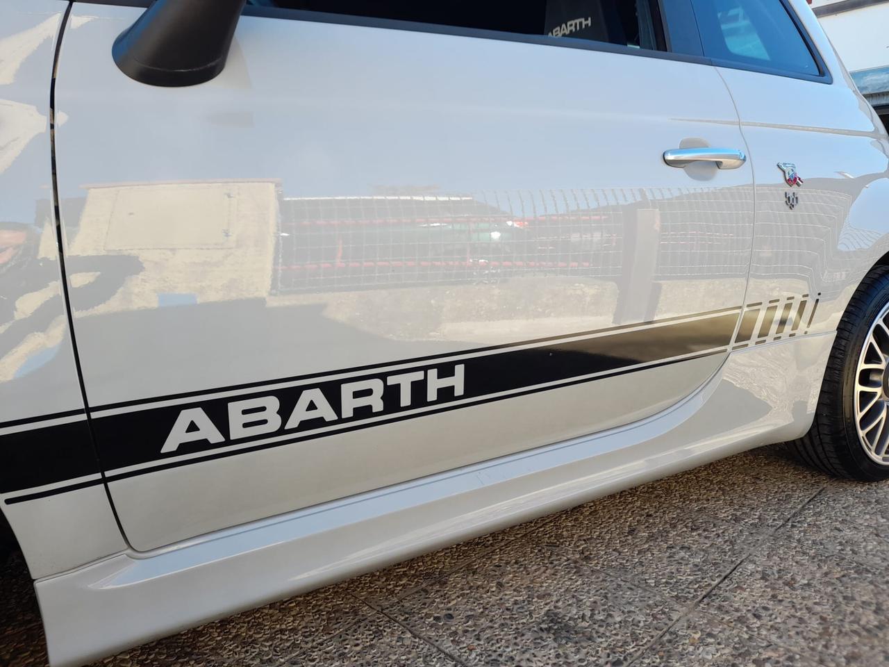 Abarth 595 1.4 Turbo T-Jet 145 CV