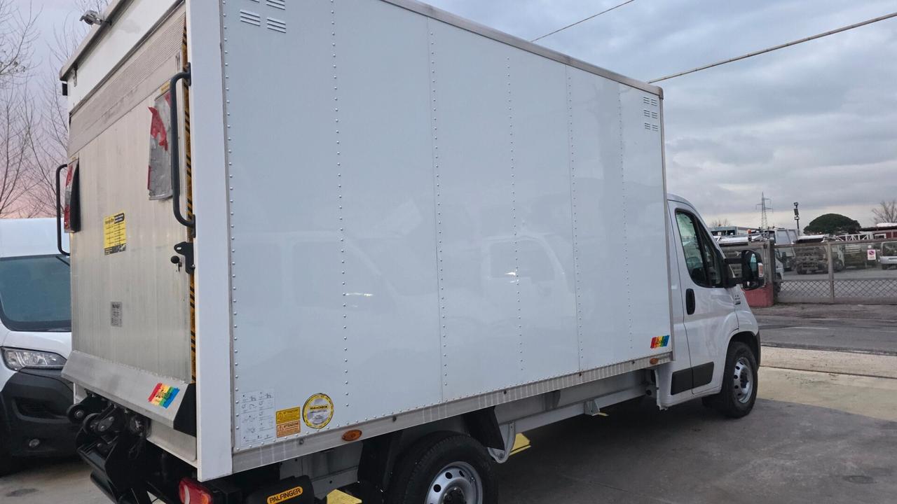FIAT DUCATO CON SPONDA CARICATICE 2.2 MJT 140CV