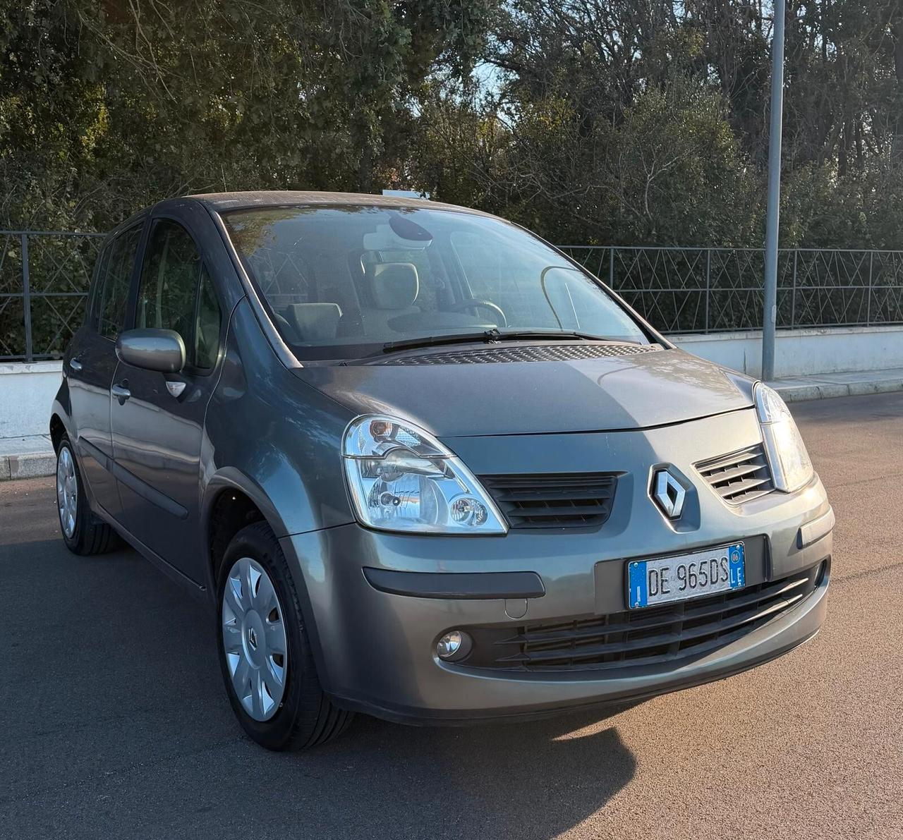 Renault Modus 1.5 dCi 85CV Dynamique
