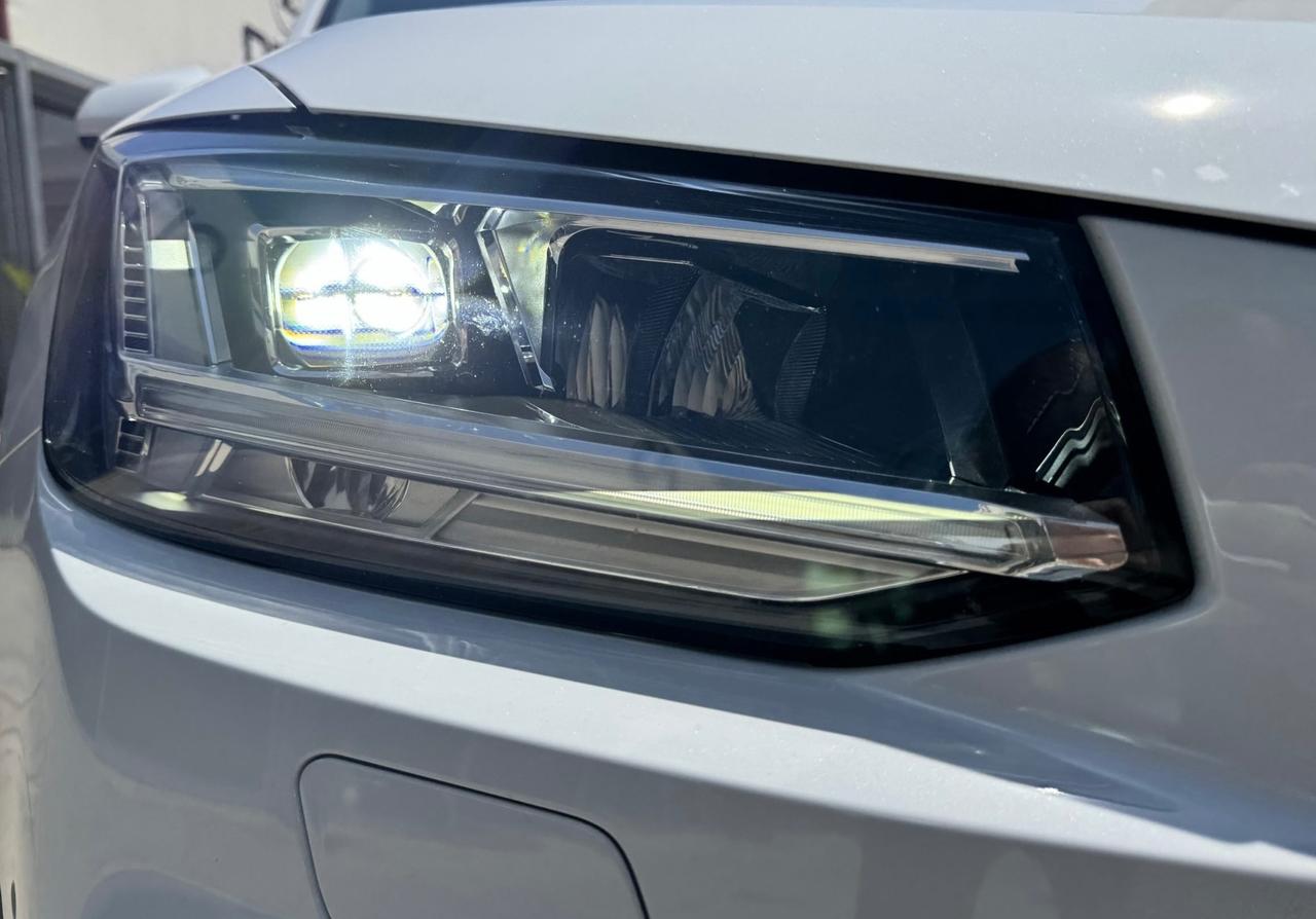 Audi Q2 35 TDI quattro S tronic Business Design