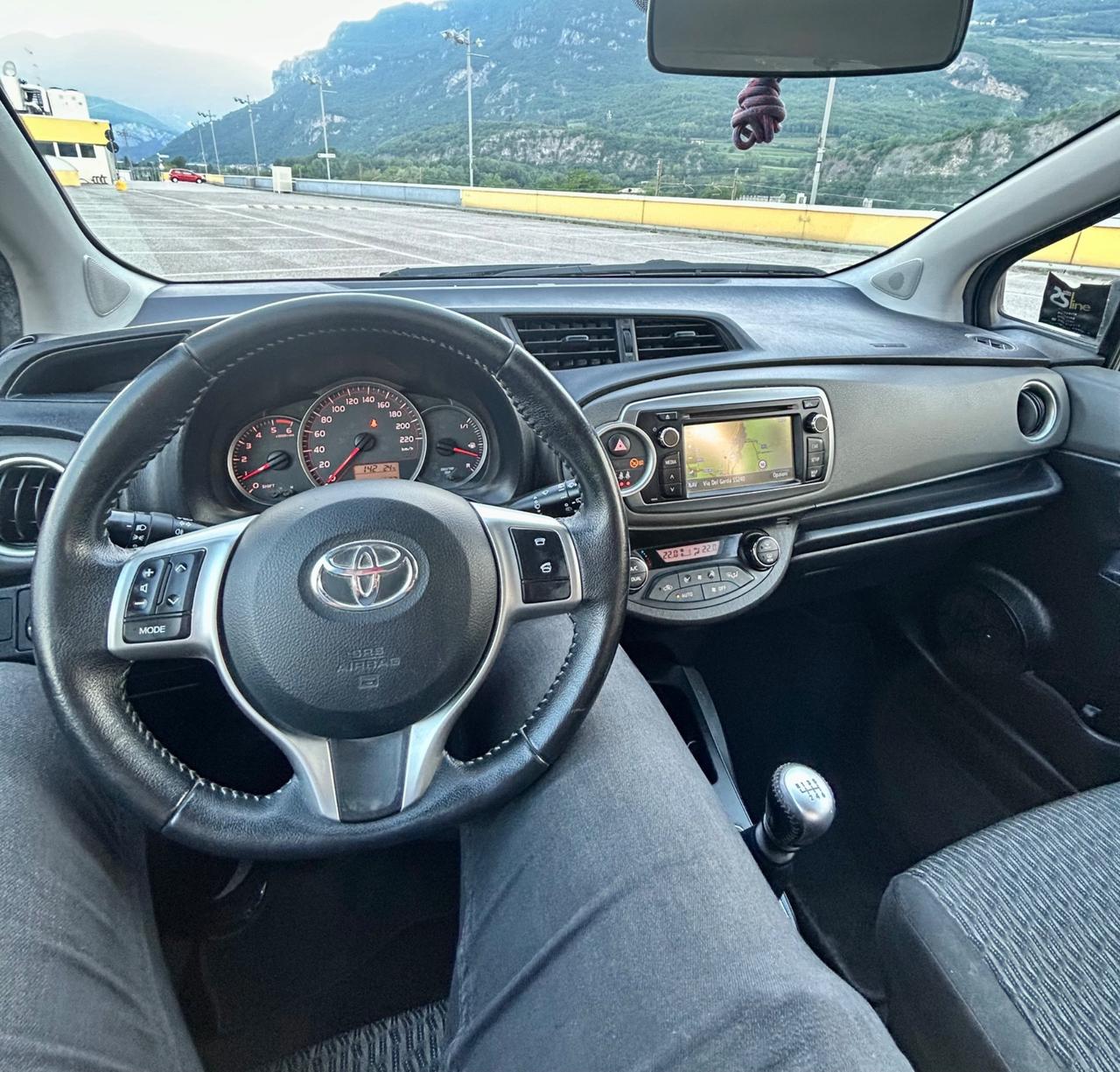 Toyota Yaris 1.4 D-4D 5p. Lounge Neopatentati 2013