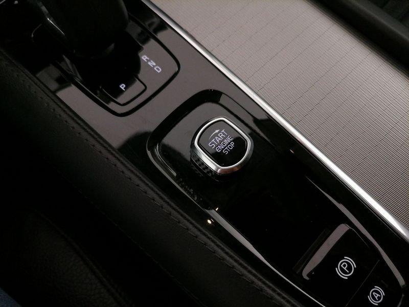 Volvo XC90 2.0 b5 Plus Bright awd 7p.ti auto