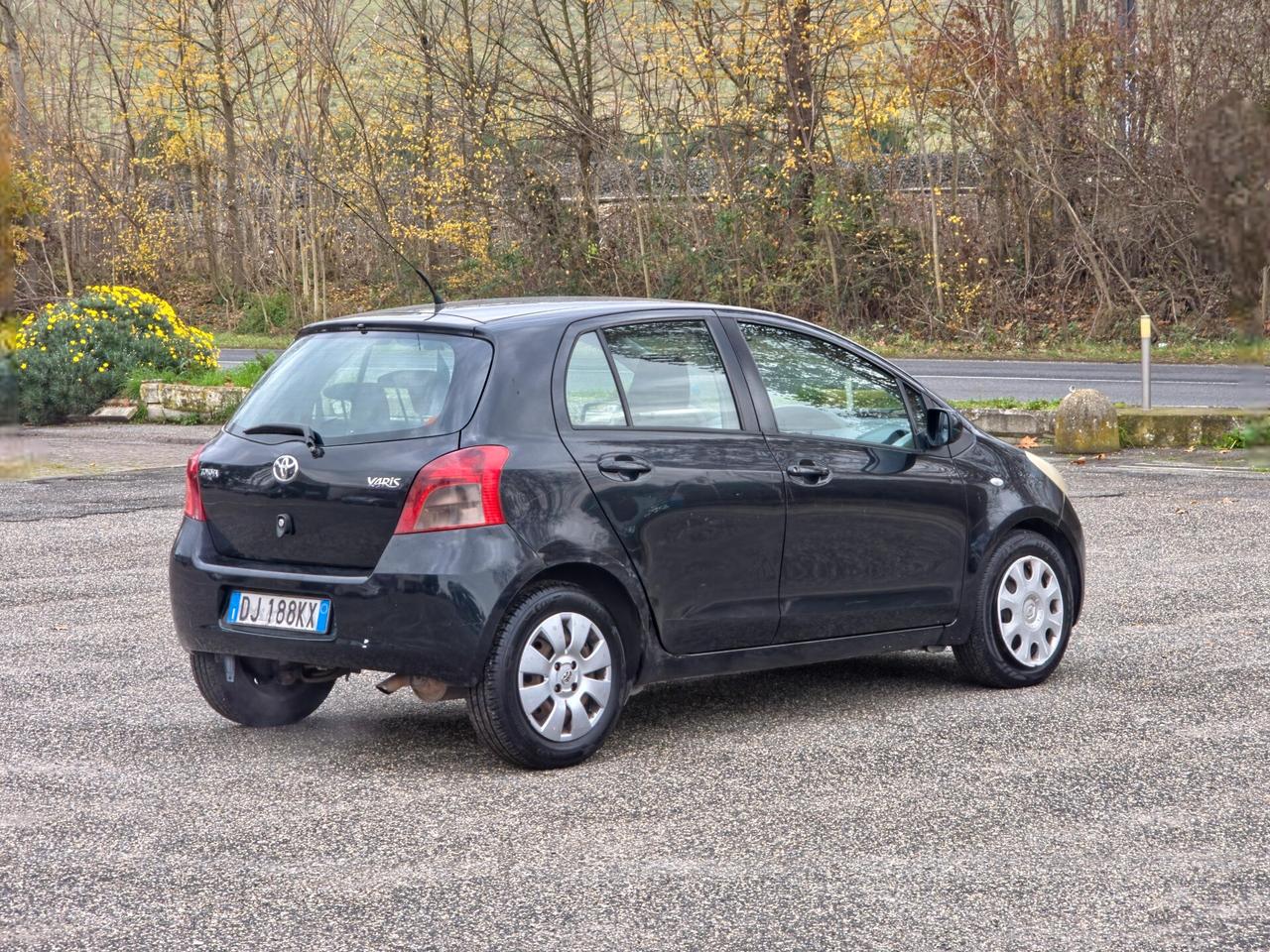 Toyota Yaris 1.3 5 porte 2007-E4 Manuale NEO Benzina