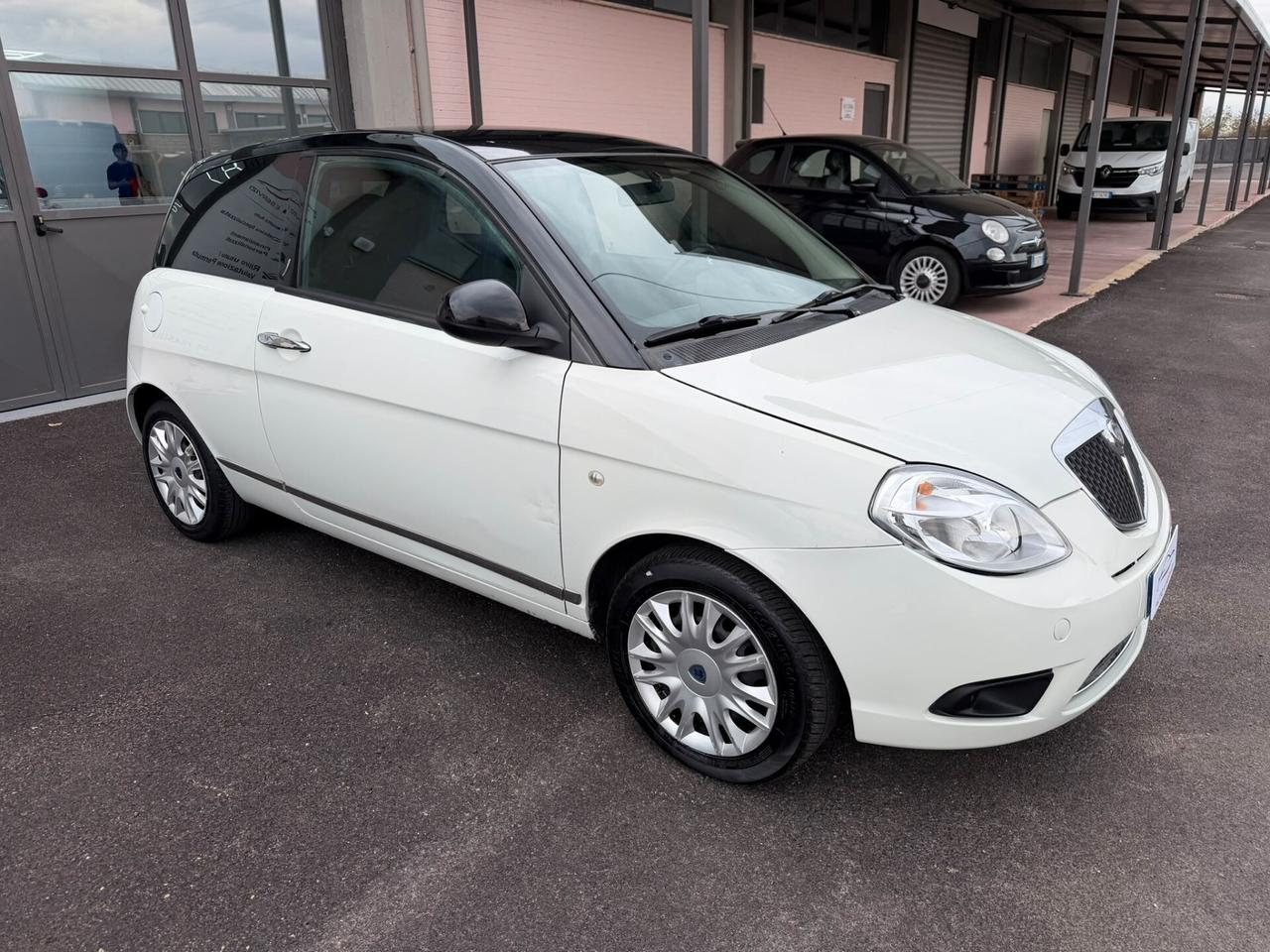 Lancia Ypsilon 1.2 GPL 60cv